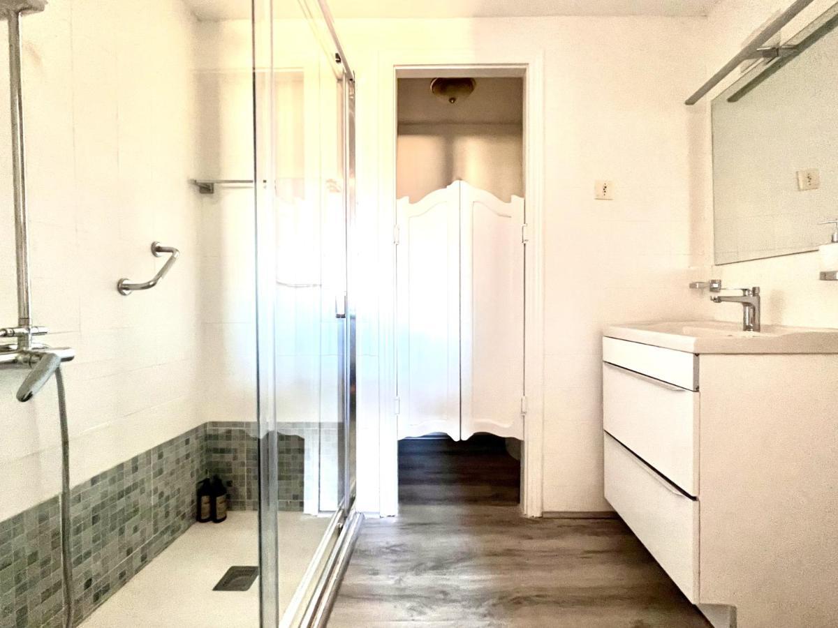 Housing Leon Santa Marina Apartment Ngoại thất bức ảnh