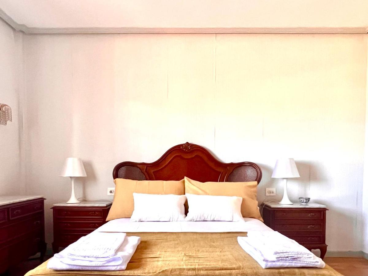 Housing Leon Santa Marina Apartment Ngoại thất bức ảnh
